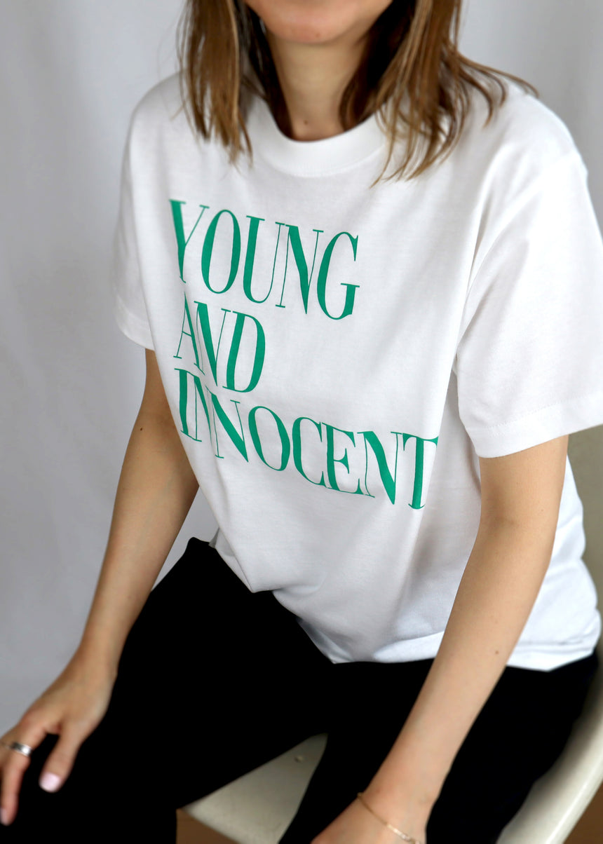 YOUNG AND INNOCENT プリント Tシャツ